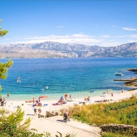 Apartment Vita Postira